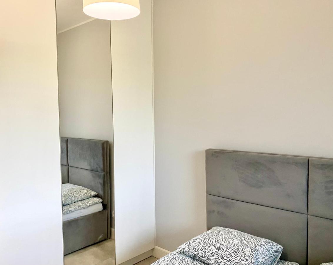 Project Comfort Apartament Zeromskiego 1/7 Metro Slodowiec Warszawa Exteriör bild
